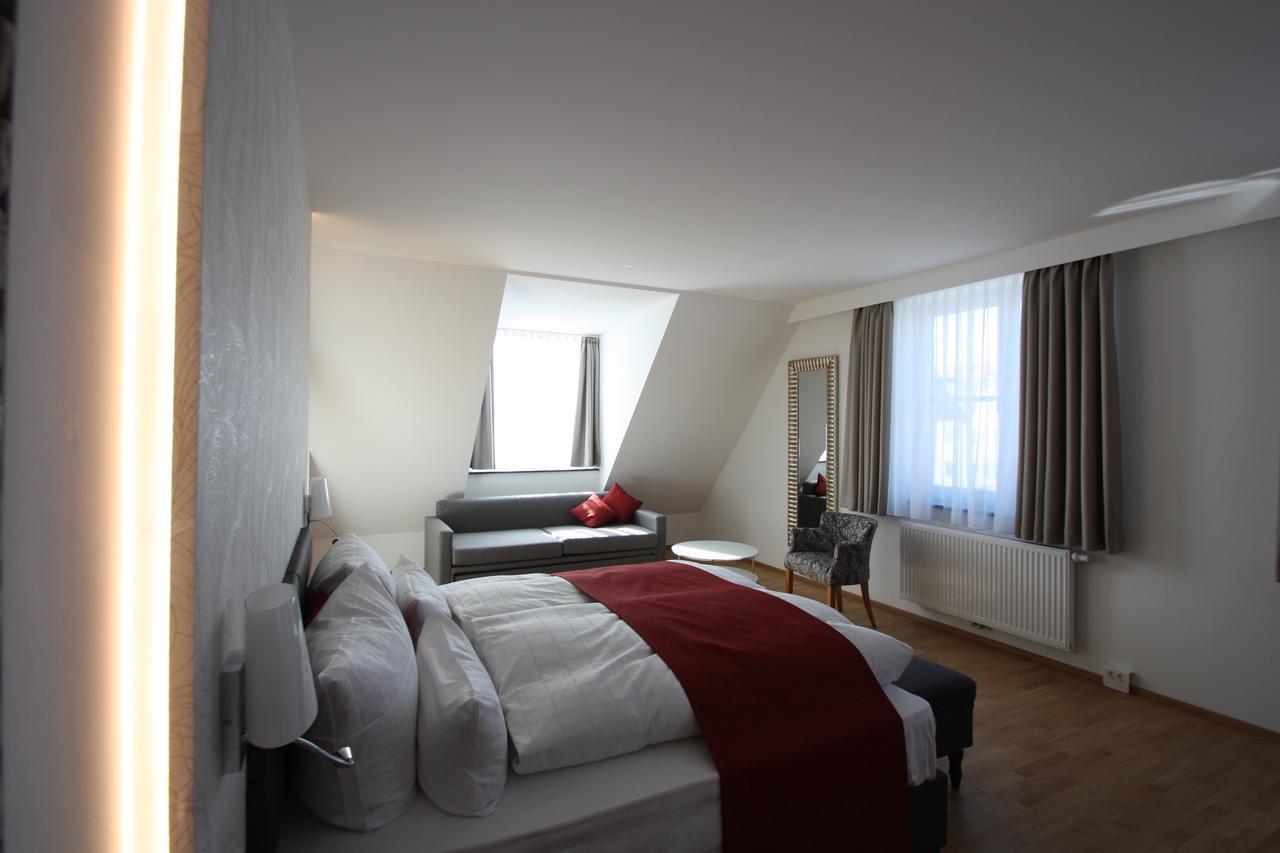 Hotel Am Schrannenplatz Memmingen Buitenkant foto