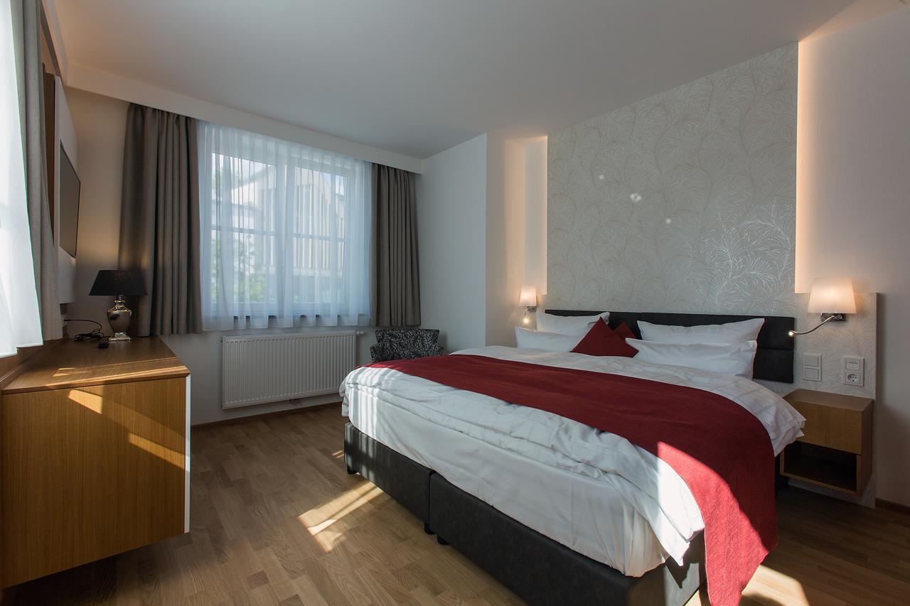 Hotel Am Schrannenplatz Memmingen Buitenkant foto